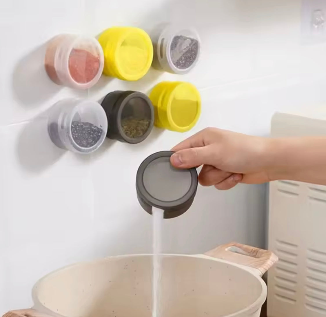 Set Of 3 Wall Mounted Magnetic Seasoning Box, Multipurpose Ingredient Storage Box With Lid, Leak Proof Spice Storage Container
