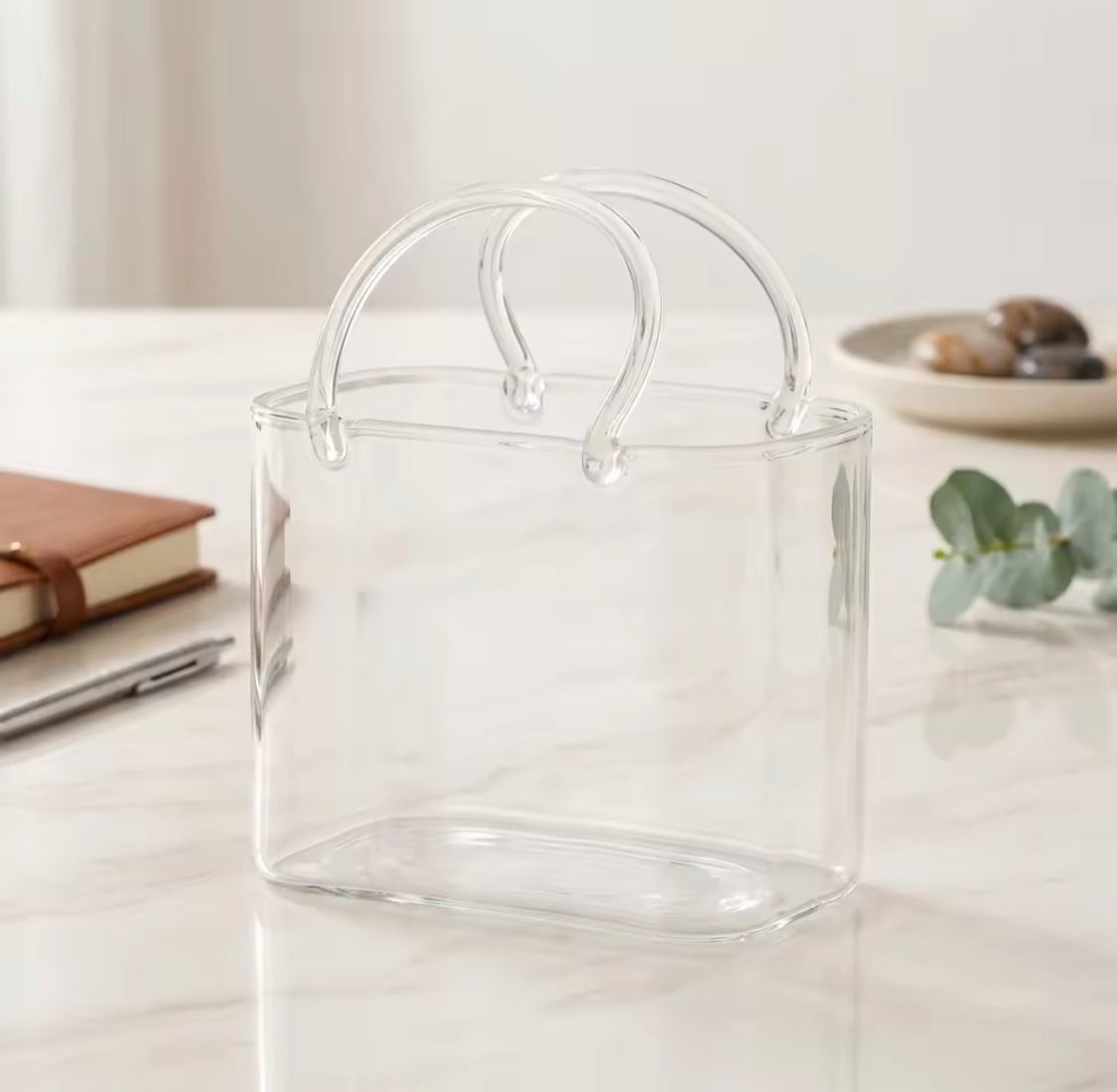 Portable Glass Sipper Bag With Straw, Aesthetic Glass Sipper Mug With Handle, Modern Glass Handbag Cup, Glass Purse Sipper With Straw