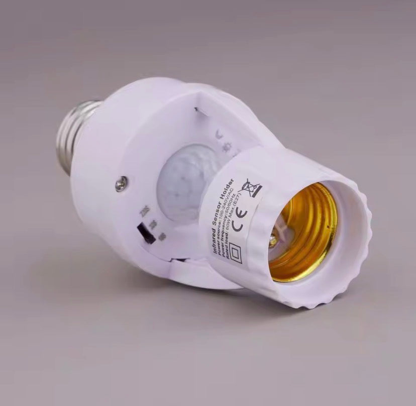 Smart Motion Sensor Bulb Holder, Auto On/Off Light Socket Adapter, Motion Sensor Light Bulb Socket Adapter, Smart Bulb Holder with Motion Detection
