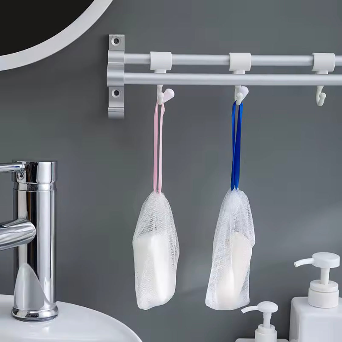 Set Of 3 Soap Saver Bag, Soap Foaming Net for Bath, Hanging Net Soap Mesh Bag
