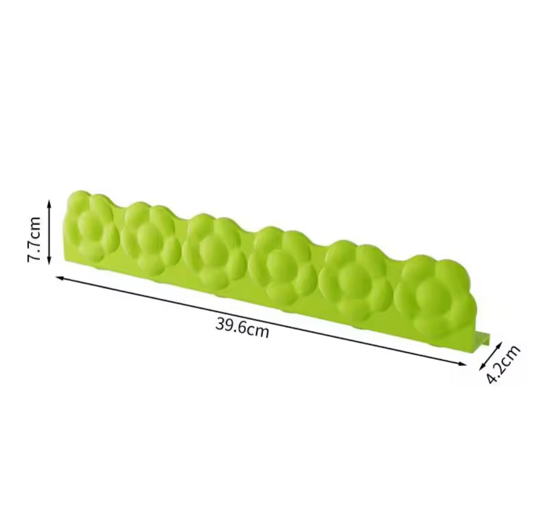 3D Flower Pattern Silicone Sink Splash Guard, Kitchen Sink Water Splash Protector, Silicone Sink Edge Protector, Kitchen Countertop Splash Guard