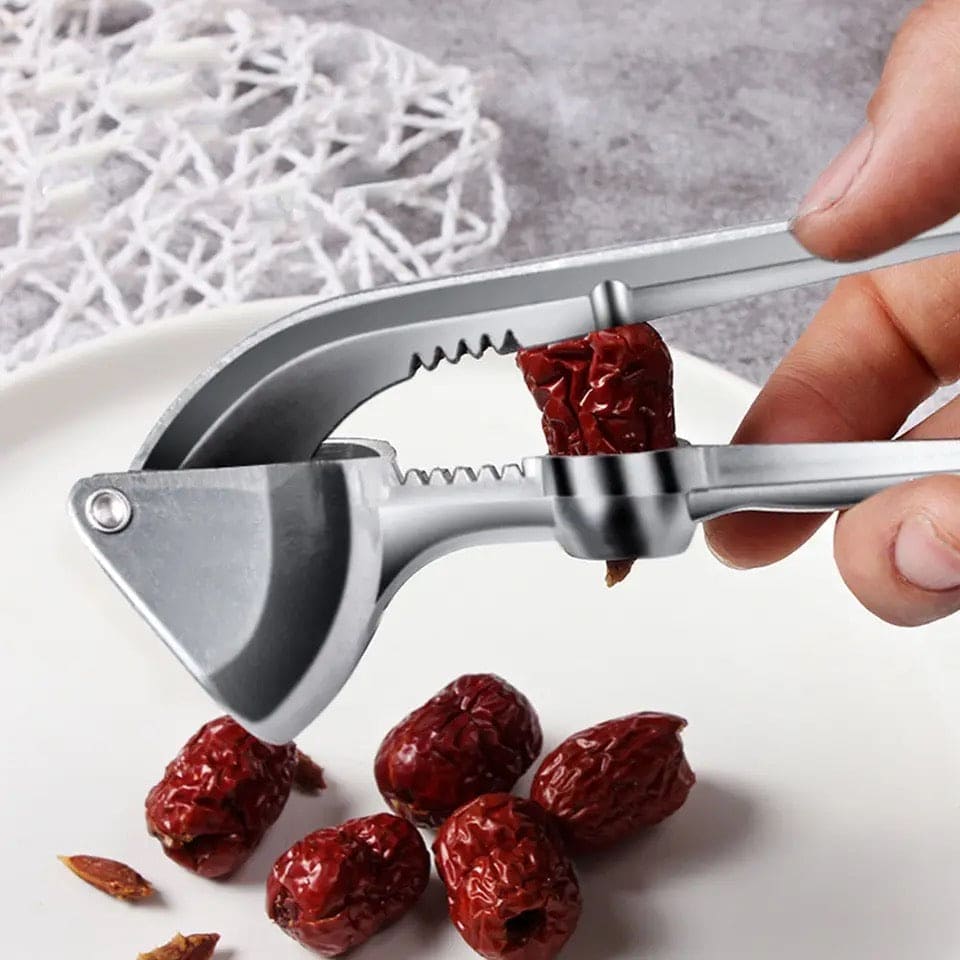 Double Lever Assisted Garlic Mincer, Stainless Steel Garlic Squeezer, Handheld Garlic Masher, Kitchen Mincing Crushing Tool for Nuts and Ginger Press, Professional Garlic Pinch Dishwasher Crusher