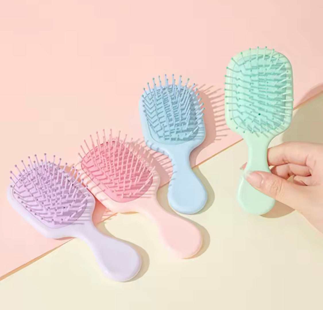 Flexible Soft Ball Tip Bristle Hair Comb, Macaron Color Air Cushion Comb, Portable Mini Hair Brush, Mini Massage Hair Brush