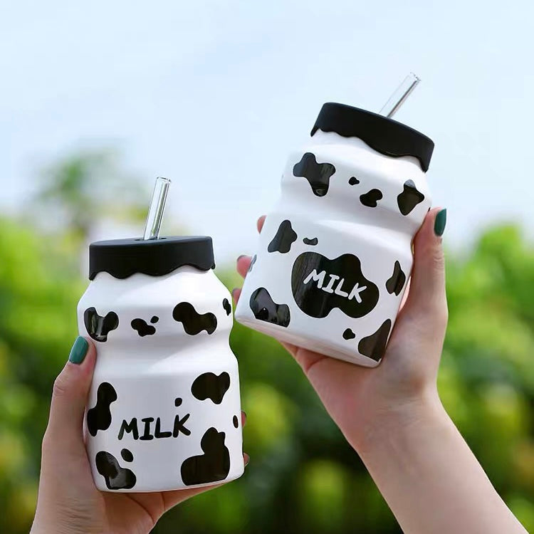Korean Style Cow Pattern Ceramic Tumbler with Straw, Adorable Cow Print Water Bottle, 400ml Cow Print Drinking Cup