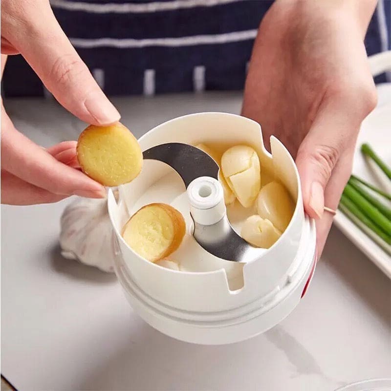 Mini Onion Chopper, Home Easy Mini Chopper, Small Food Processor, Electric Mini Garlic Cutter Masher, Portable Vegetable Fruit Meat Food Chopper, Wireless Mini Food Chopper, Vegetable Crusher Tool, Kitchen Chopping Gadget