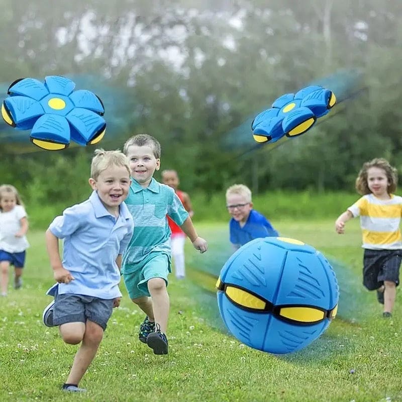 Magic Flying Saucer Ball, Outdoor Flat Throw Disc Ball, Foot Pressure Decompression Vent Ball, UFO Saucer Deformed Ball, Elastic Flying Saucer Toy for Kids, Frisbee Ball Dog Toy, Kids Playing Stomp Ball
