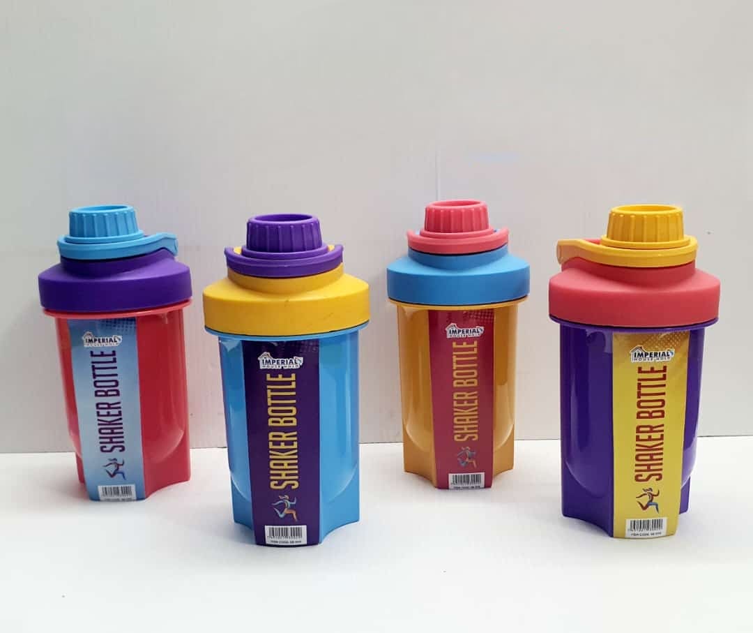 Funky Water Bottle, Portable Protein Powder Shaker Bottle, Plastic Outdoor Portable Drink Cup, Fitness Training Sport Mixing Cup, Blender Shaker Bottle, Herbalife Water Bottle For Drink