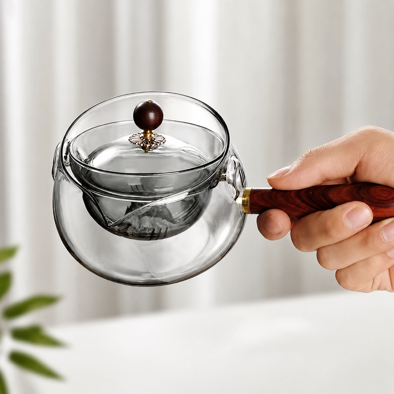 Glass Teapot With Rotating Filter, 360° Rotating Glass Infuser Teapot, Glass Tea Infuser With Wooden Handle, Premium Glass Tea Brewing Kettle