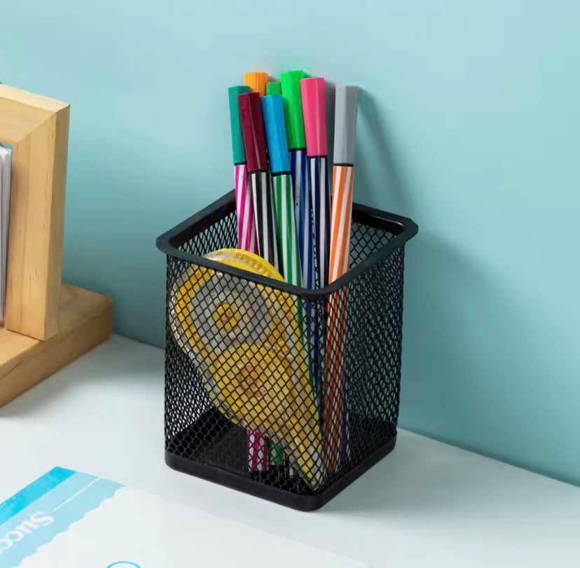 Metal Mesh Pen Holder, Pen Pencil Stationary Holder, Black Metal Stationary Organizer, Creative Metal Pen Holder, Pen Stand For Office Table, Sleek Black Stationary Cup
