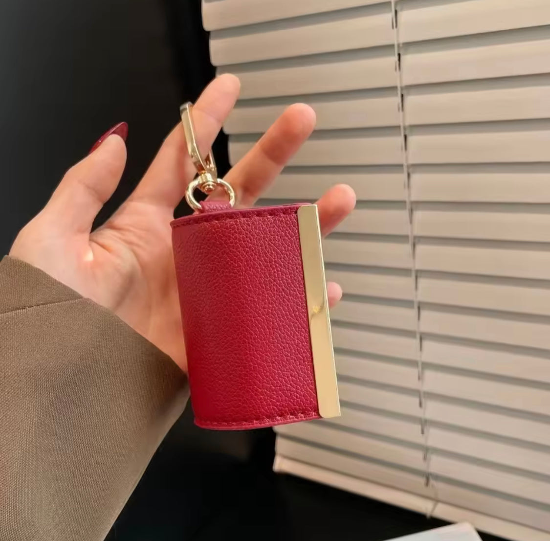 Foldable Mini Keychain Bag, Large Capacity Handbag, Expandable Reusable Bag