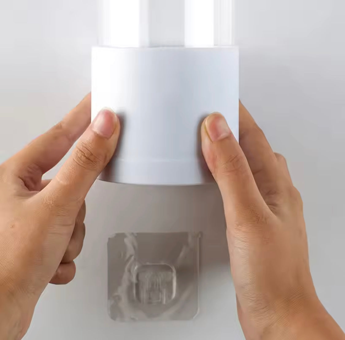 Wall Mounted Automatic Cup Storage Container, Disposable Paper Cup Holder, Plastic Cup Paper Dust Storage Rack