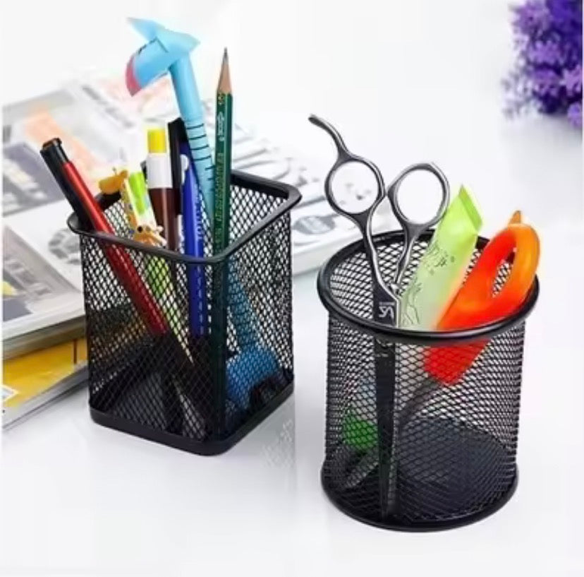 Metal Mesh Pen Holder, Pen Pencil Stationary Holder, Black Metal Stationary Organizer, Creative Metal Pen Holder, Pen Stand For Office Table, Sleek Black Stationary Cup