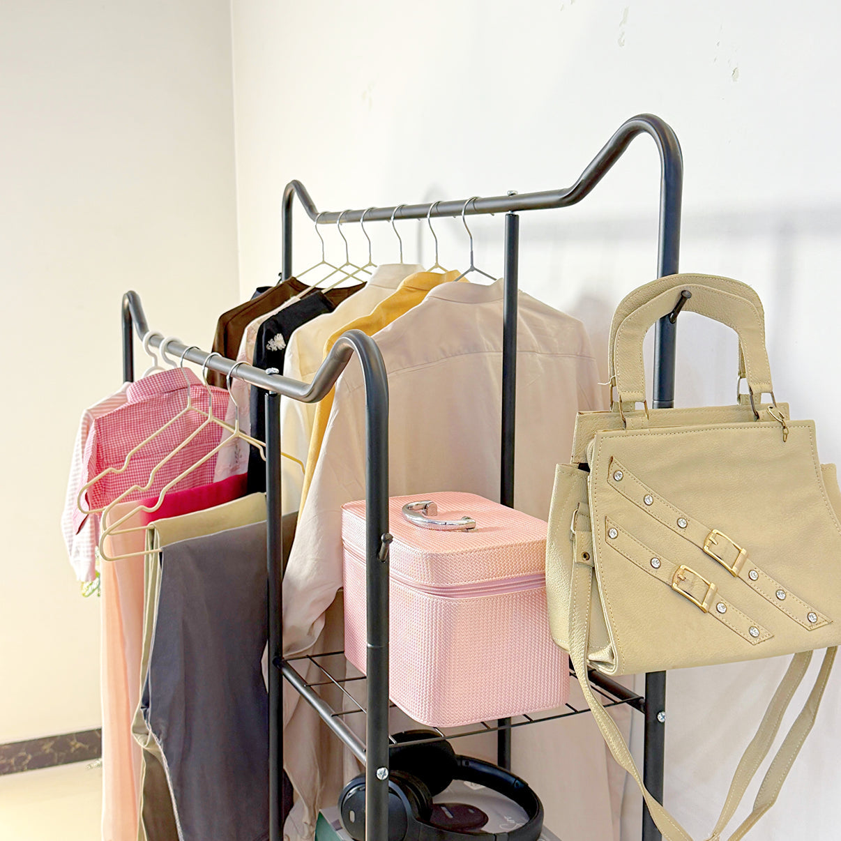 Space Saving Metal Clothes Stand, Multipurpose Coat Rack with Shoes Organizer, Household Shelf Living Room Clothes Storage Rack, Homlly Entryway Coat Rack with Shoes Organizer