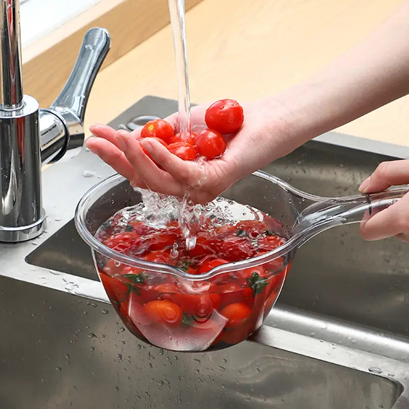 Plastic Water Ladle, Long Handle Water Ladle, Water Bath Scoop, Multipurpose Transparent Ladle For Home Kitchen Bathroom Outdoor, Hair Wash Bucket, Large Capacity Shower Ladle