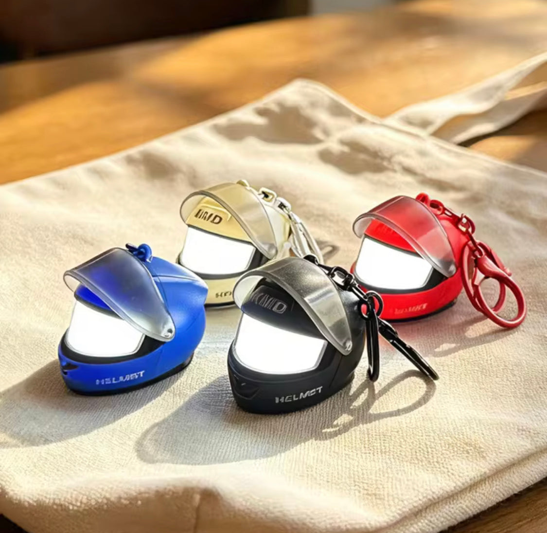 3D Mini Luminous Motorcycle Helmet Light Keychain, Creative Mini Helmet Keychain, Fashion Helmet Bag Accessory