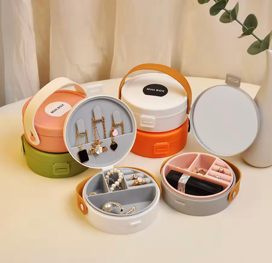 Portable Storage Jewelry Box, Cute Plastic Silicone Rings Case, Jewelry Storage Box With Leather Handle, Travel Carrying Mobile Cable And Earphones Organizer Case