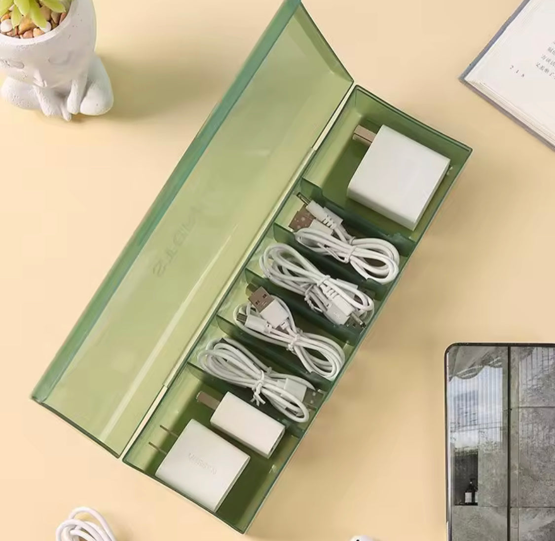 7 Compartment Data Cable Storage Box, Transparent Data Cable Organizer With Lid, Dustproof Desktop Organizer For Office Home