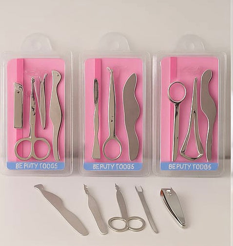 Set Of 4 Mini Manicure Kit, Stainless Steel Cuticles Remover Kit, Nail Care Grooming Kit