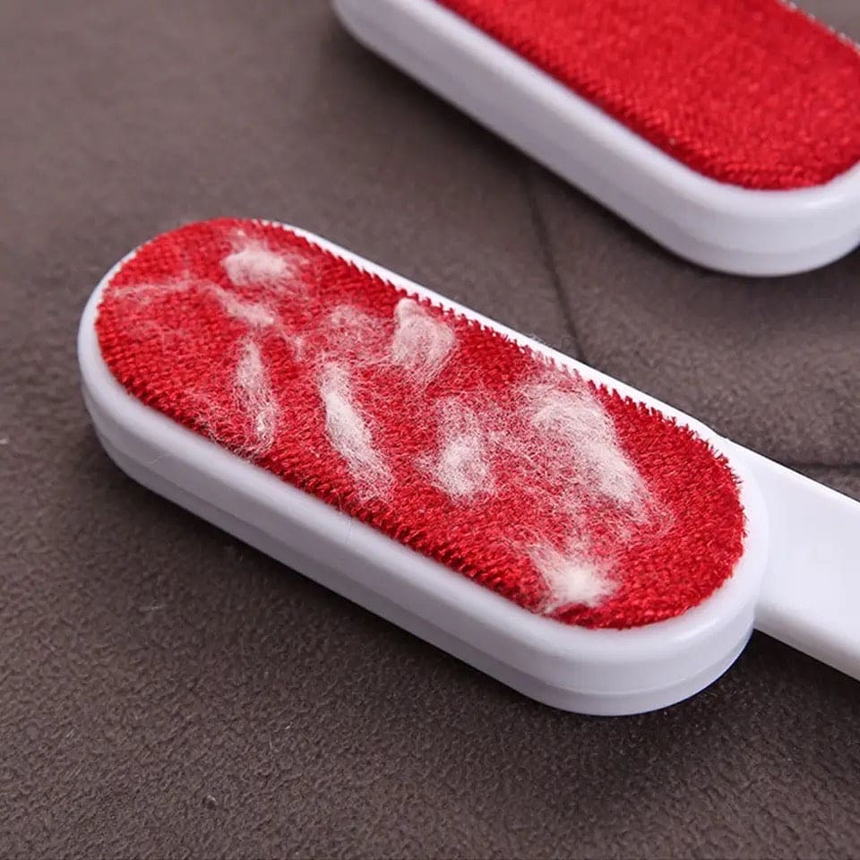 Double Sided Static Brush, Magic Fur Cleaning Brush, Fluffy Clothing Brush, Handheld Pet Hair Cleaning Brush, Clothes Lint Cleaner Brush, Portable Sofa Clothes Cleaning Flannel Brush, Reusable Lint Roller Brush