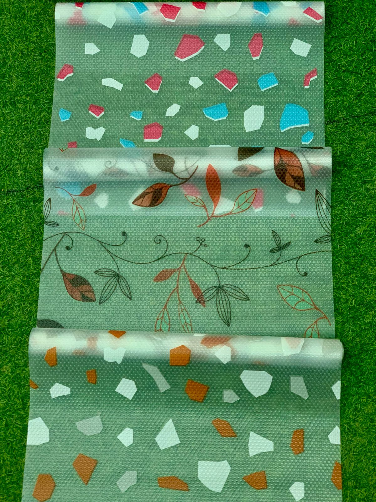 Printed Fridge Liner, Silicon Drawer Mats, Non-Adhesive Waterproof Kitchen Cabinet Liners, Multipurpose Anti Frost Waterproof Pad, Washable Cooler Liner for Home Kitchen