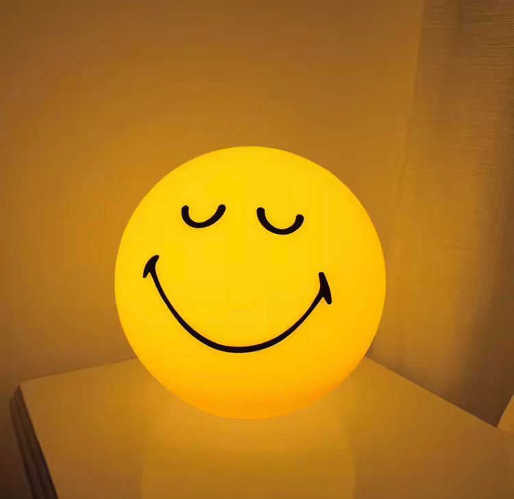 Cute LED Night Light, Mini Soft Baby Child Sleeping Nightlight, Mini Light Lamp, LED Night Light