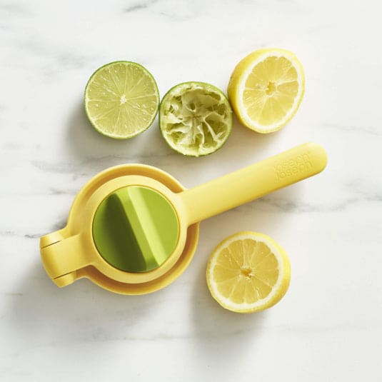 Rotational Fruity Squeezer, Hand Press Squeezer, Manual Citrus Juicer, Household Manual Press Type Juicer, Multifunctional Handheld Portable Extrusion Juicer, Dual Action Lemon Citrus Press