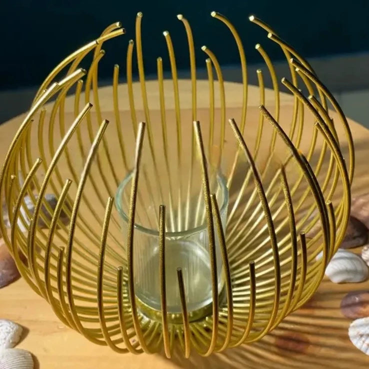 Geometric Metal Candle Holder, Gold Lantern Metal Candlestick, Nordic Home Decor Wrought Iron Candle Holder, Metal Crafts Modern Desktop Candle Holder, Metal Candlestick Wedding Bedroom Table Decoration