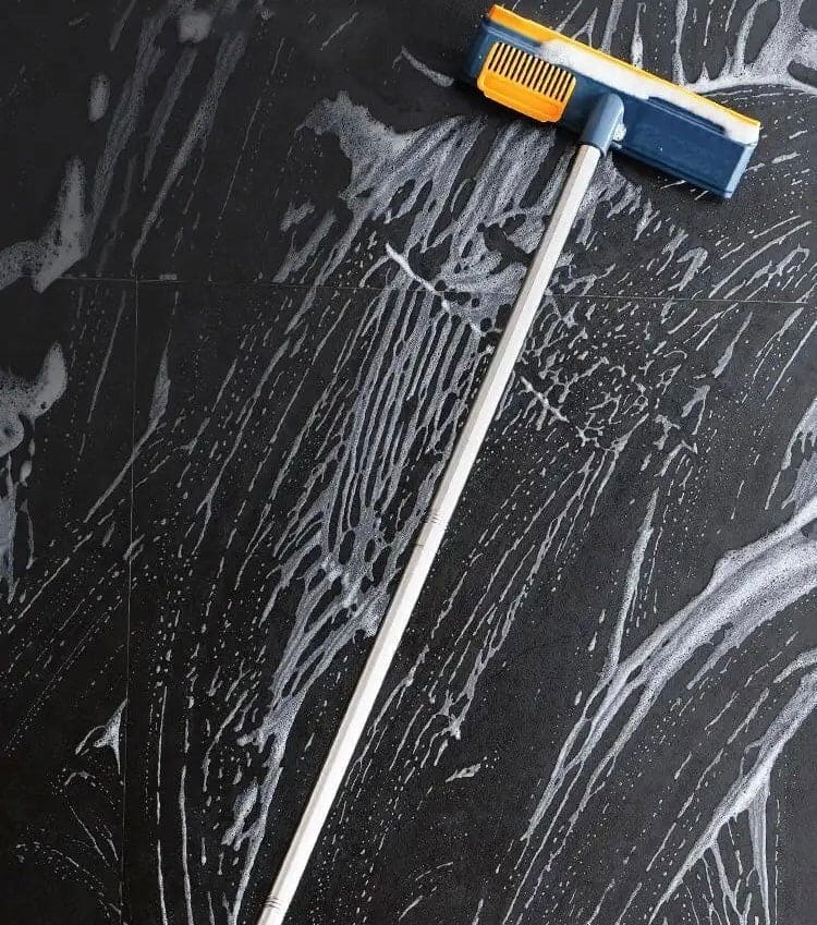 Comb Cleaning Wiper, Adjustable Floor Cleaning Brush, Bathroom Wiper Kitchen Tile Cleaning Tools, 2 in 1 Floor Scrubber Cleaning Grout Brush With Comb, Grout Scrubbing Brush Long Handle Tile Cleaning Brush, Bathroom Kitchen Tile Crack Cleaning Brush