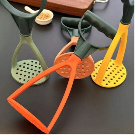 Plastic Potato Masher, Multifunctional Food Shredder, Potatoes Mud Pusher, Kitchen Cooking Gadget, Hand Held Potato Masher
