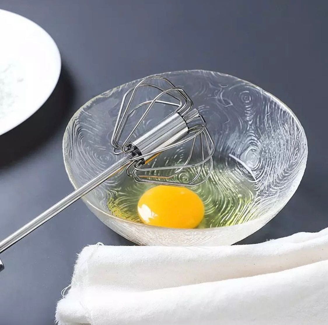Spring Egg Beater, Manual Hand Pressure, Semi Automatic Egg Beater, Semi Automatic Spun Whisk, Self Turning Egg Stirrer, Manual Hand Mixer