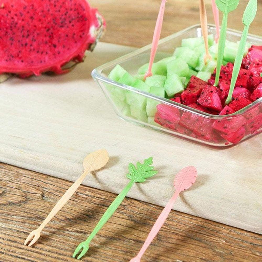 Set Of 40 Leaf Fruity Forks, Mini Barrel Fruit Fork Set, Snack Dessert Fork, Disposable Cute Leaf Shape Fruit Forks, Mini Food Tasting Forks, Fashion Fruit Sign Salad Fork, Plastic Fork Holder for Fruit Snack, Heart Cup Cake Dessert Forks