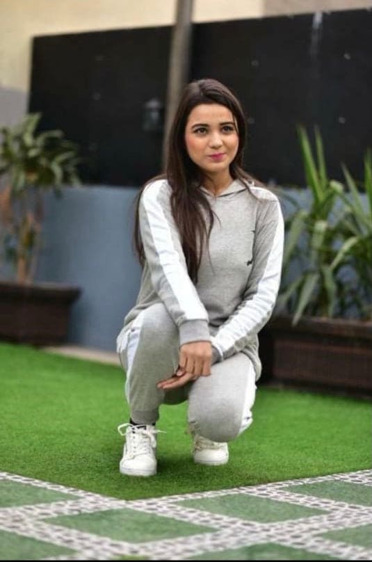 2 Pcs/ Set of 2 Grey Comfort Tracksuit Set Hoodie Style
