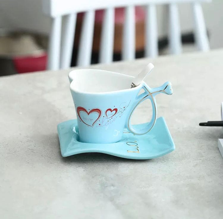 180ML Ceramic Creative Heart-shaped Couple Mug, Cute Ceramic Coffee Set With Handle And Spoon, Camping Ceramic Coffee Mug