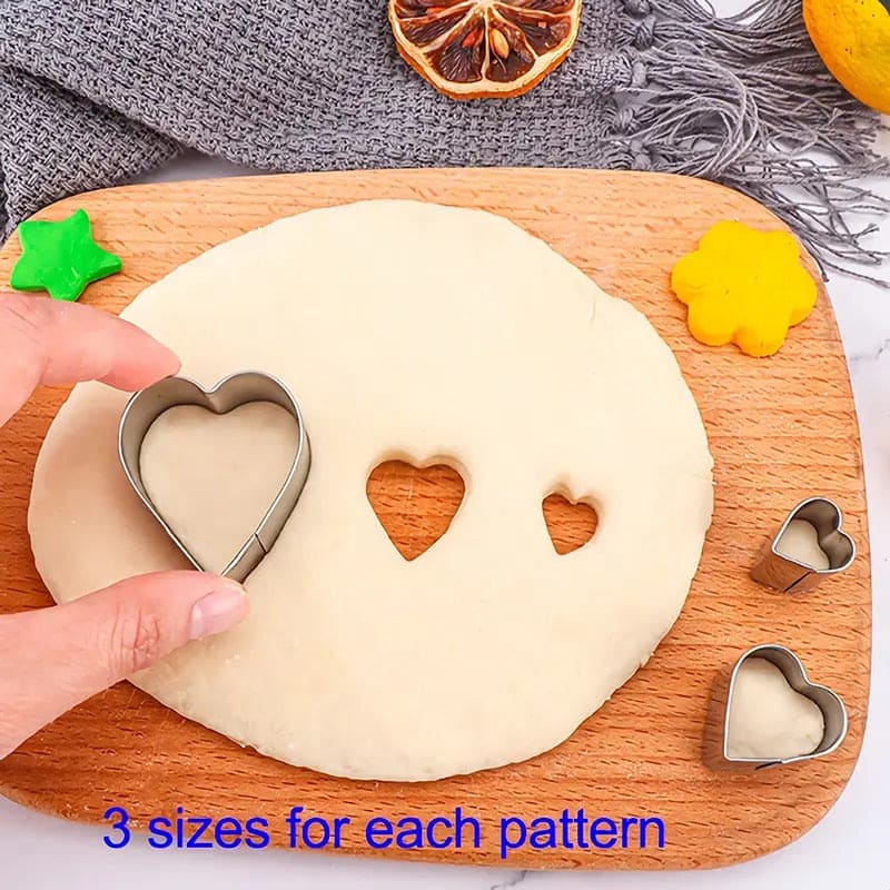 Set Of 12 Stainless Steel Cookie Cutter, Biscuit Baking Mold, Stainless Steel Cookie Mold, Biscuit Press Stamp, Mini Shapes Fondant Cutter Set, Baking Accessories Cake Decoration Tool, Geometric Set for Biscuit Cutter