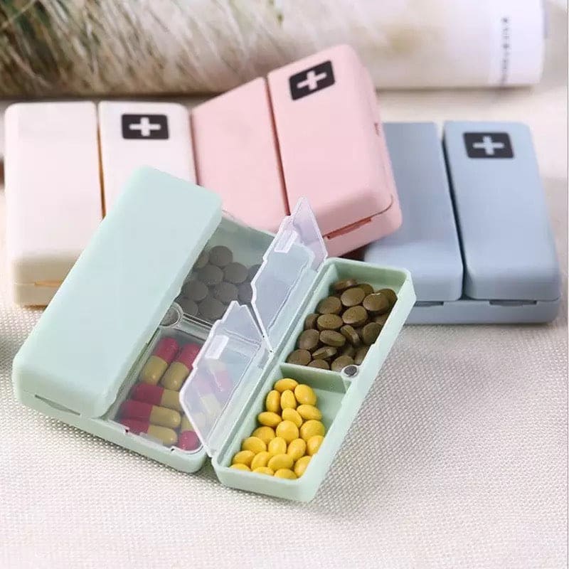 7 Days Foldable Travel Medicine Holder, Weekly Pill Case Box, Foldable Vitamin Medicine Holder, Tablet Storage Dispenser Container, Magnetic Pill Storage Box