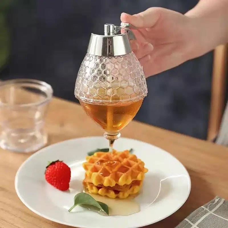 Acrylic Honey Dispenser, Honey Squeeze Bottle, Bee Drip Dispenser Syrup Cup, Kettle Storage Pot Stand, Acrylic Maple Syrup Dispenser Jar with Stand, Sugar, Sauces, Condiments, Vintage Drip Container for Drinking