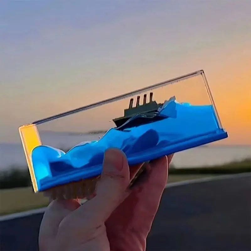 Titanic Floating Ship, 3D Ship Fluid Drift Bottle Ornament, Cruise Boat Car Decorations Model, Titanic Iceberg Fluid Liquid Toy, Wave Car Decoration Display Showpiece, Car Interior Dashboard Decoration, Never Sinking Cruise Ship Model