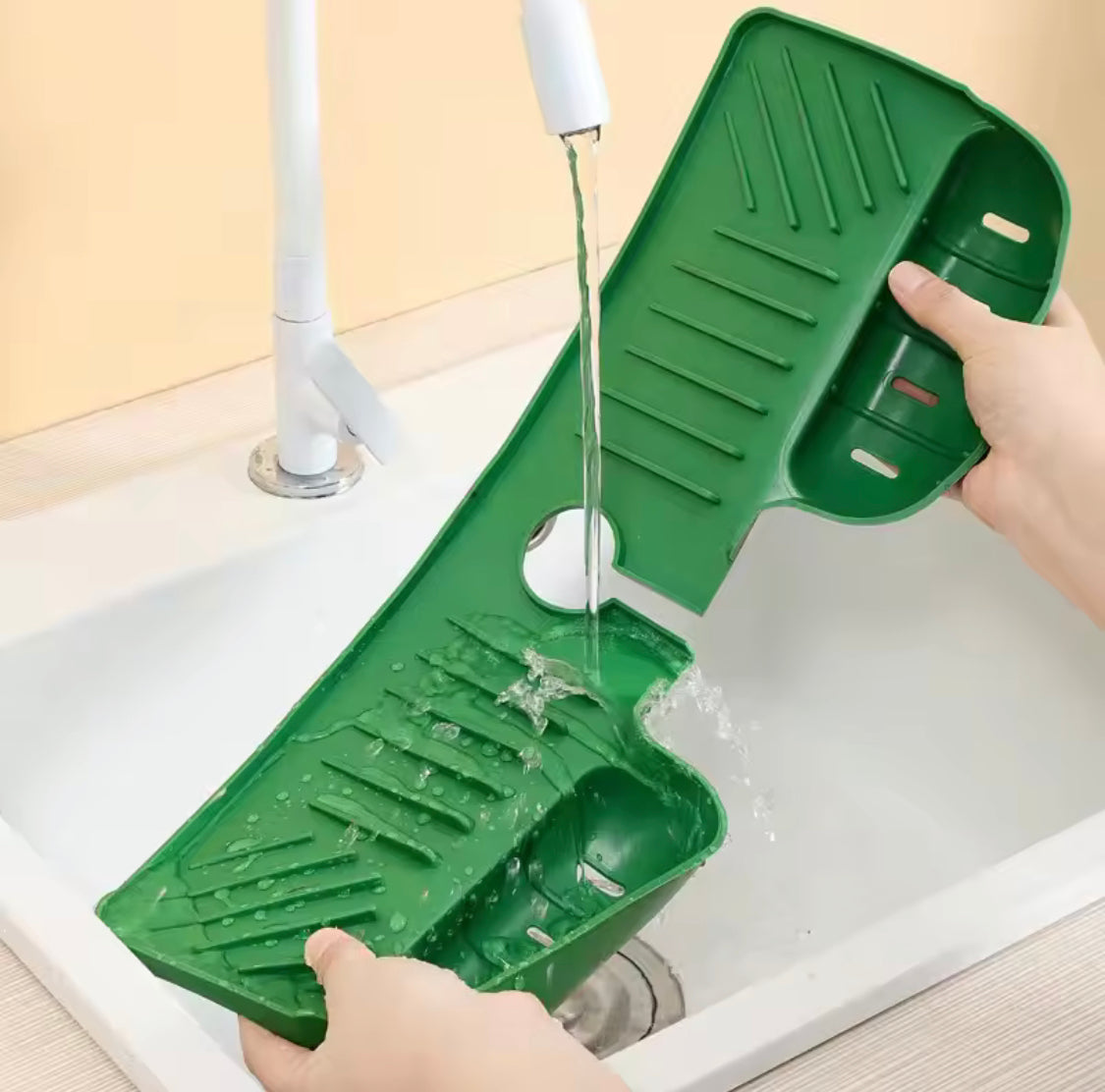 New Silicone Faucet Mat, Sink Splash Guard Pad, Silicone Faucet Drain Pad, Faucet Countertop Protector