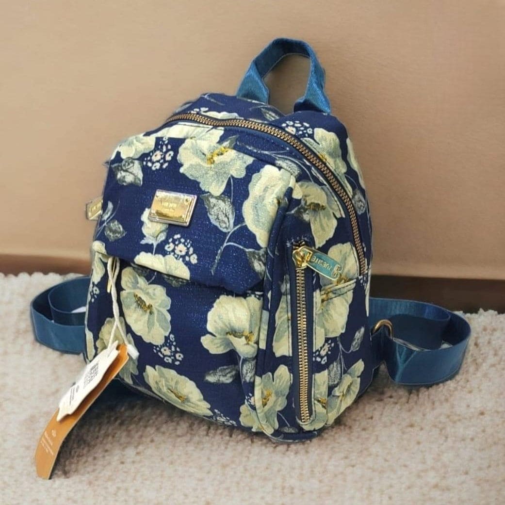 Tulip Girls University Shoulder Bag, Large Capacity Outdoor Travel Backpack, Waterproof Outdoor Travel Bag, Soft Toddler Bag