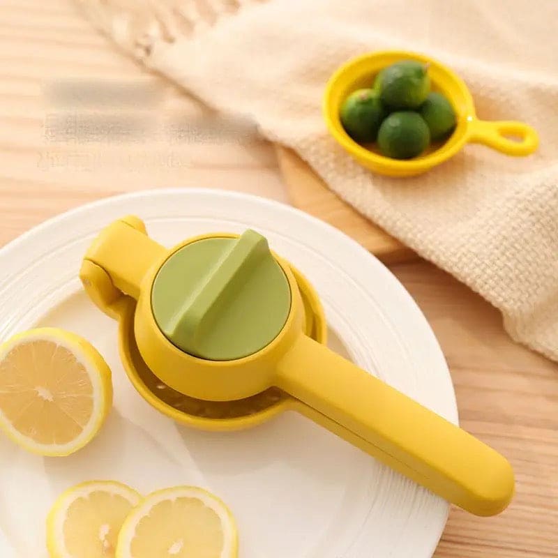 Rotational Fruity Squeezer, Hand Press Squeezer, Manual Citrus Juicer, Household Manual Press Type Juicer, Multifunctional Handheld Portable Extrusion Juicer, Dual Action Lemon Citrus Press