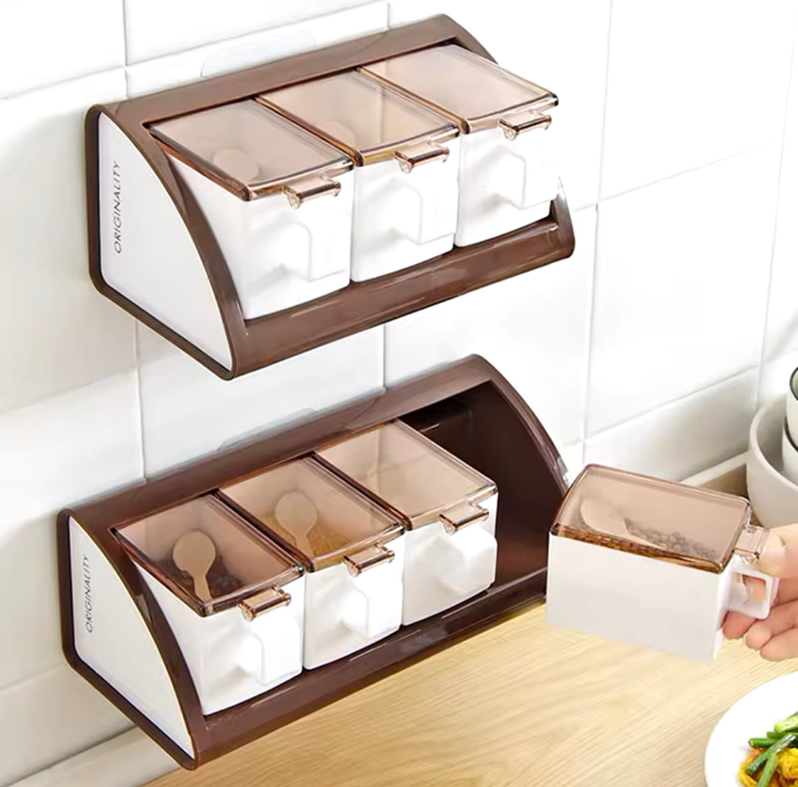 4 Grid Wall Mounted Spice Boxes, Herb Spices Storage Condiment Jar, Kitchen Gadget Device Sets Spice Box Organizer Tool