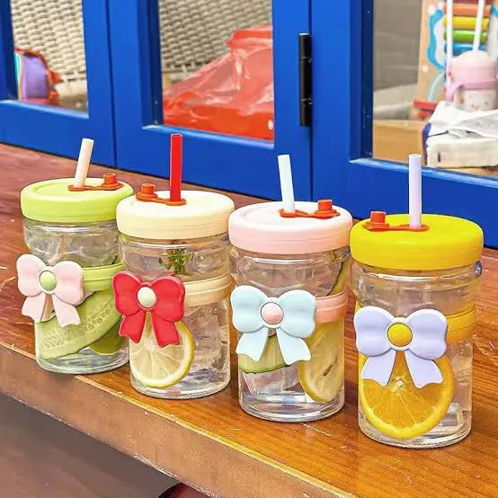 Bow Glass Cup with Straw, Party Beverage Cup, Portable Glass Water Cup with Straw Lid, Elegant Cute Transparent Mug