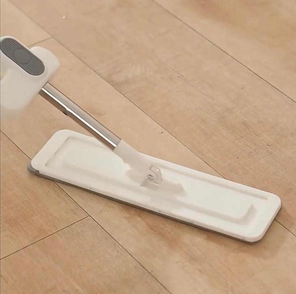 Water Spray Mop, Multi Surface Spray Mop. Reusable Microfiber Pads Lazy Mop, Rotatable Cleaning Mop, Flat Squeeze Floor Cleaning Mop, Multi Angle Cleaning Mop, Home Kitchen Bathroom Floor Cleaning Brush