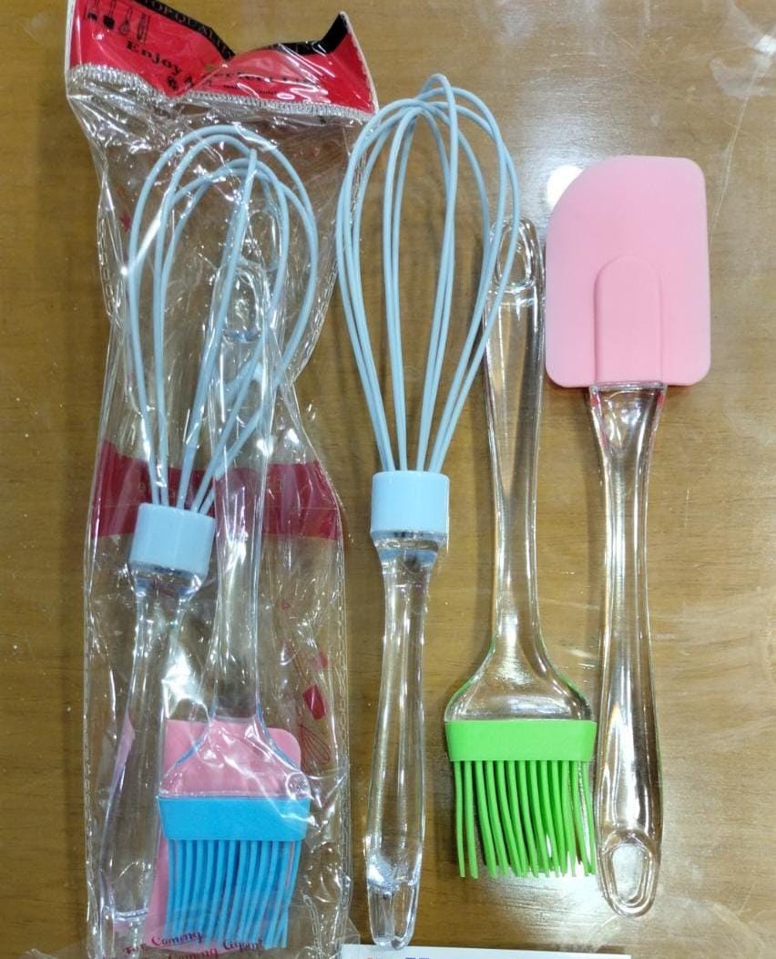 Set Of 3 Spatula Brush With Beater, Scrapers And Brush, Floor/ Butter Spatula Cake Decorations Baking Cooking Tool, 3in1 Silicone Spatula Oil Brush and Beater, Silicone Kitchenware Set