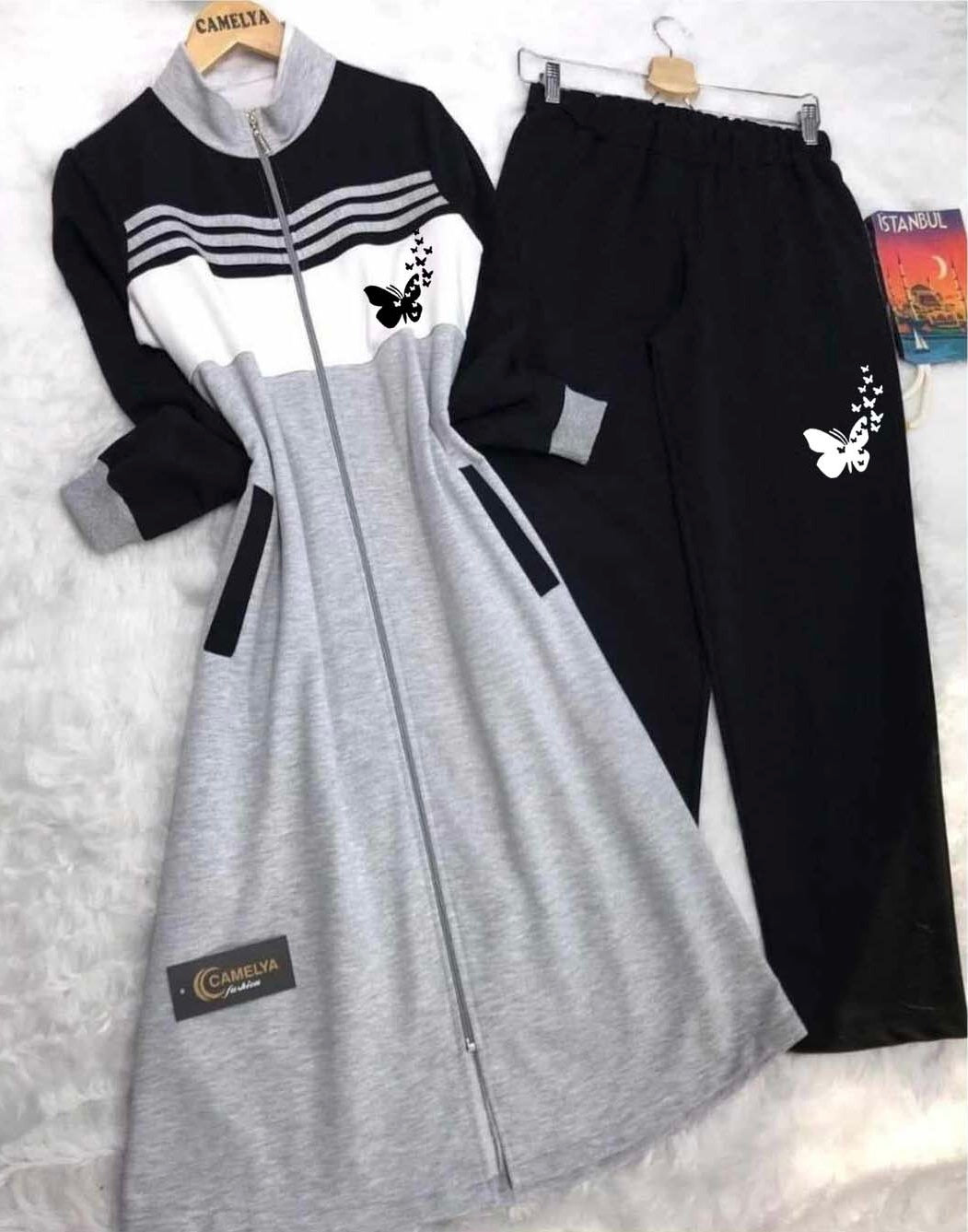 2pc Printed Butterfly Women Winter Tracksuit