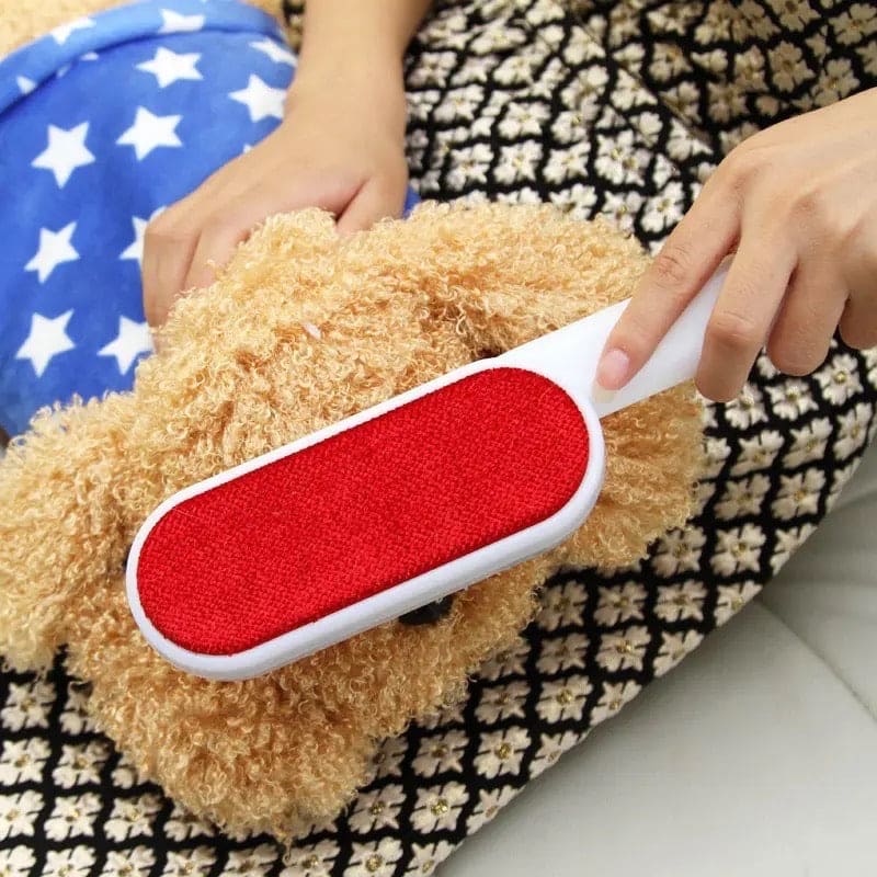 Double Sided Static Brush, Magic Fur Cleaning Brush, Fluffy Clothing Brush, Handheld Pet Hair Cleaning Brush, Clothes Lint Cleaner Brush, Portable Sofa Clothes Cleaning Flannel Brush, Reusable Lint Roller Brush
