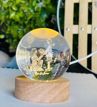 3D Crystal Ball Light, Glowing Planet Crystal Ball Lamp, Warm Bedside Light, Luminous Decor Atmosphere Light, Wood Base Fantasy Decor Crystal Ball, Universe Series Crystal Ball, LED Base Astronomy Night Light for Home Decor