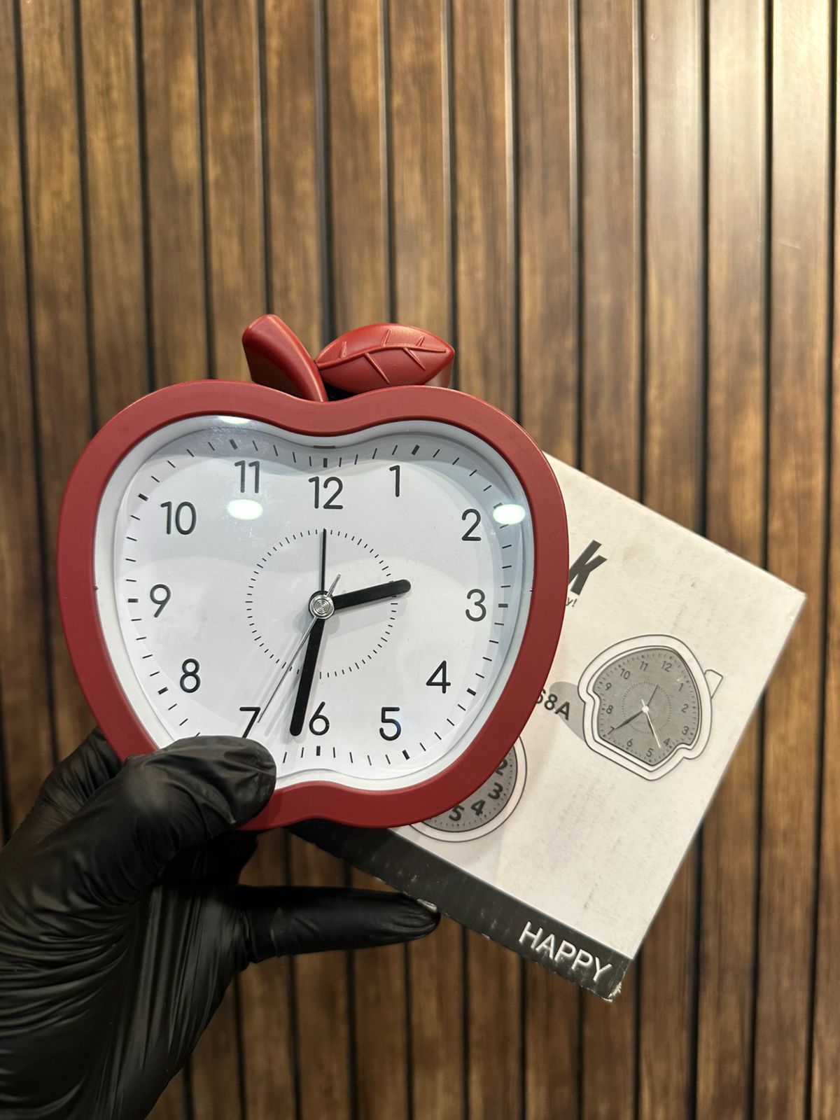 Apple Shape Bedside Desk Clock, Decorative Wall Clock, Living Room Home Clock