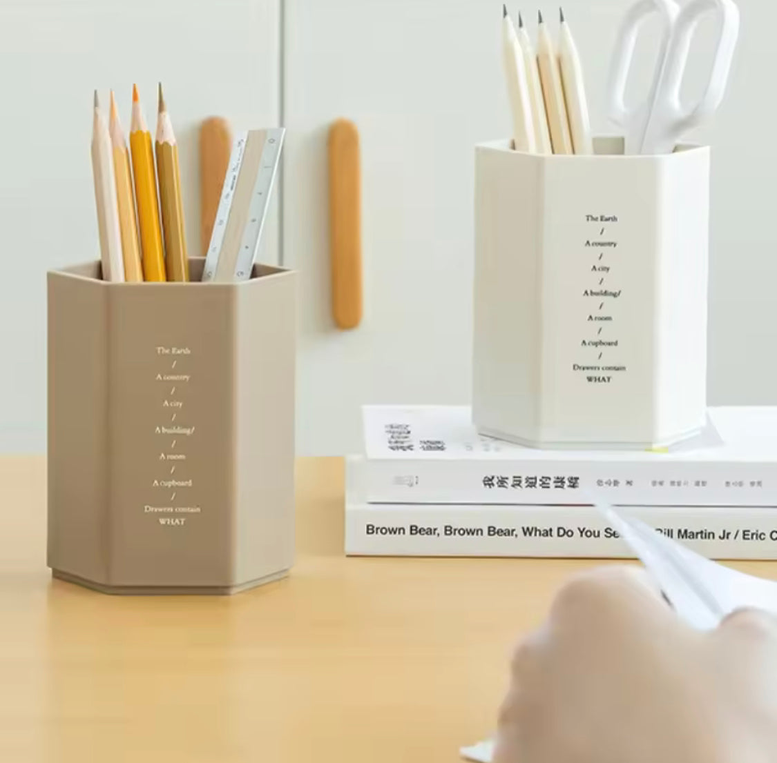 Set Of 3 Hexagonal Design Pen Holder, Large Capacity Brush Storage Container Box, Plastic Stationery Desk Organizer