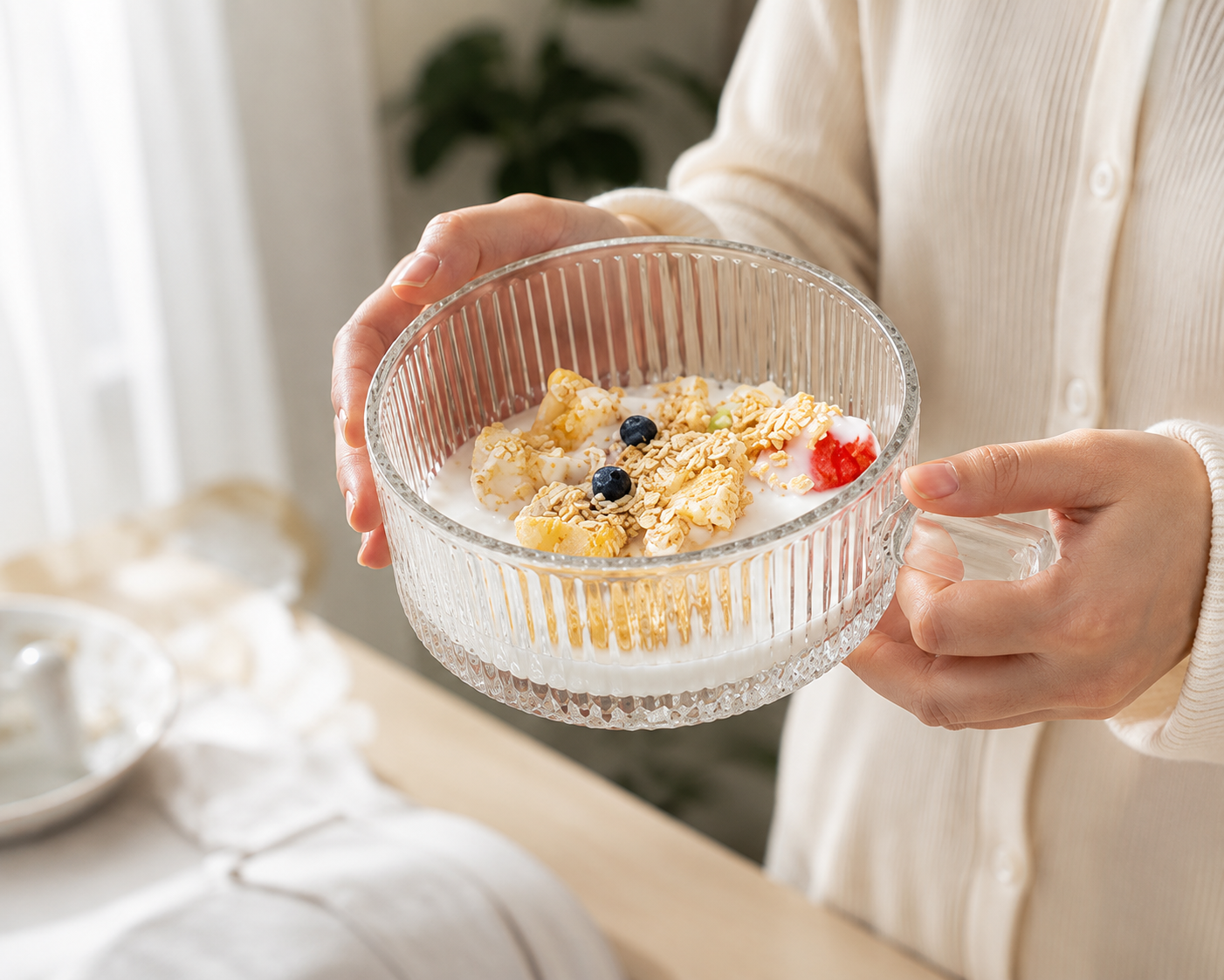 Elegant Ribbed Glass Bowl With Handle, Tableware Glass Salad Bowl, Transparent Glass Food Bowl,     Ribbed Glass Yogurt & Dessert Bowl